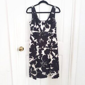 Ann Taylor cocktail dress with pockets, Size 4